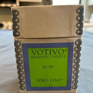 Votivo Aromatic Candle